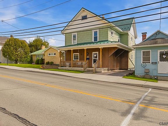 2nd image of 1008 Main St