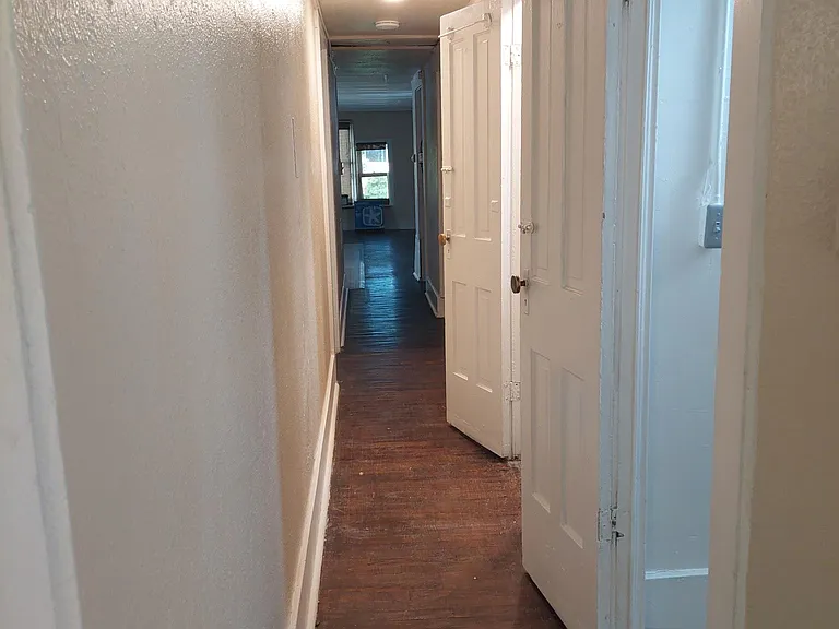 1343 Vine St #4 — Photo 20