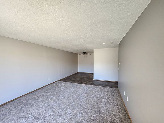 4th image of 3219 S Sycamore Ave #108