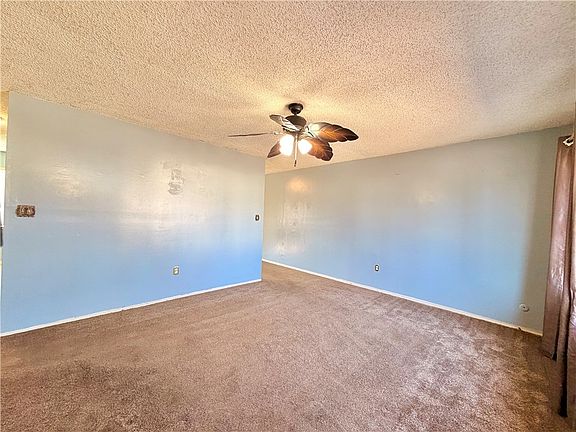 3rd image of 2915 N 25th St