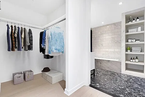 Rented by SERHANT. | media 17