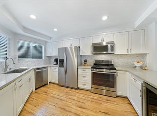 2554 Elden Ave APT A102, Costa Mesa, CA 92627