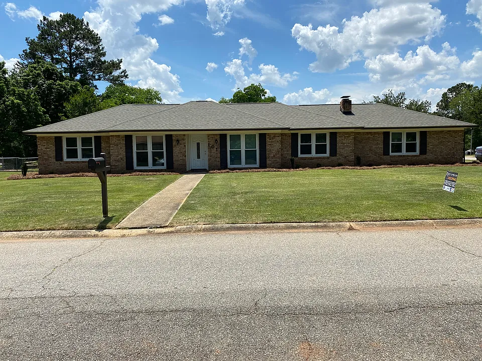 101 Meriwood Dr