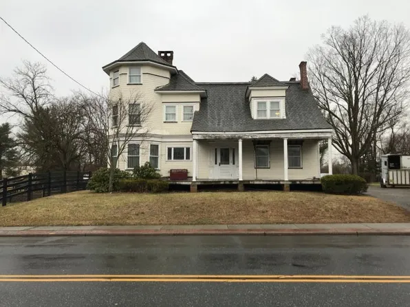 746 Newark Pompton Tpke, Pompton Plains, NJ 07444
