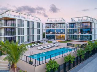 106 Inlet Way APT 103, Palm Beach Shores, FL 33404