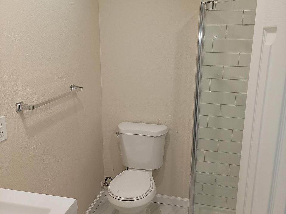 2nd image of 10148 Bel Air Ave #C