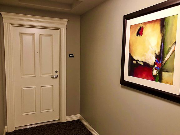4th image of 4909 Laclede Ave APT 802