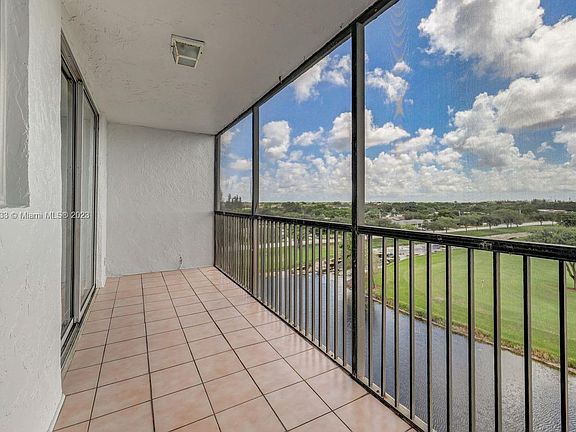 5th image of 3100 W Rolling Hills Cir APT 603