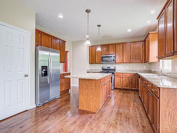 4th image of 7126 Hearthwood Dr #555