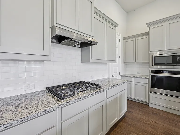 1656 Pegasus Dr — Photo 17