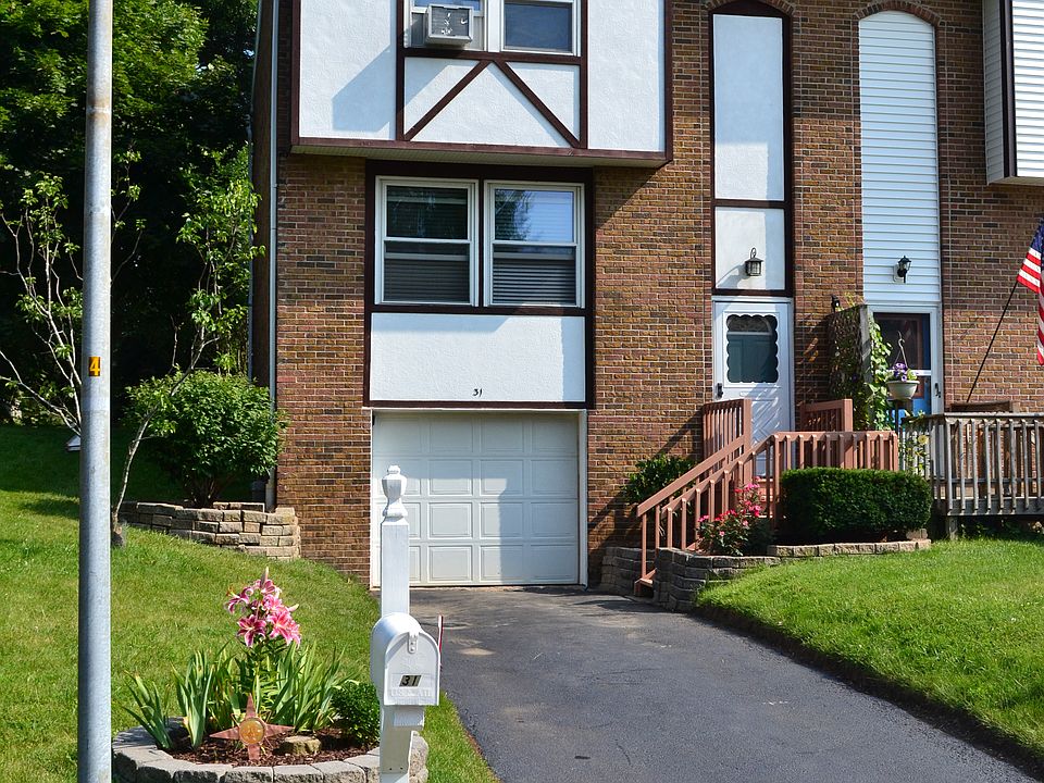 1st image of 31 Carriage Ct