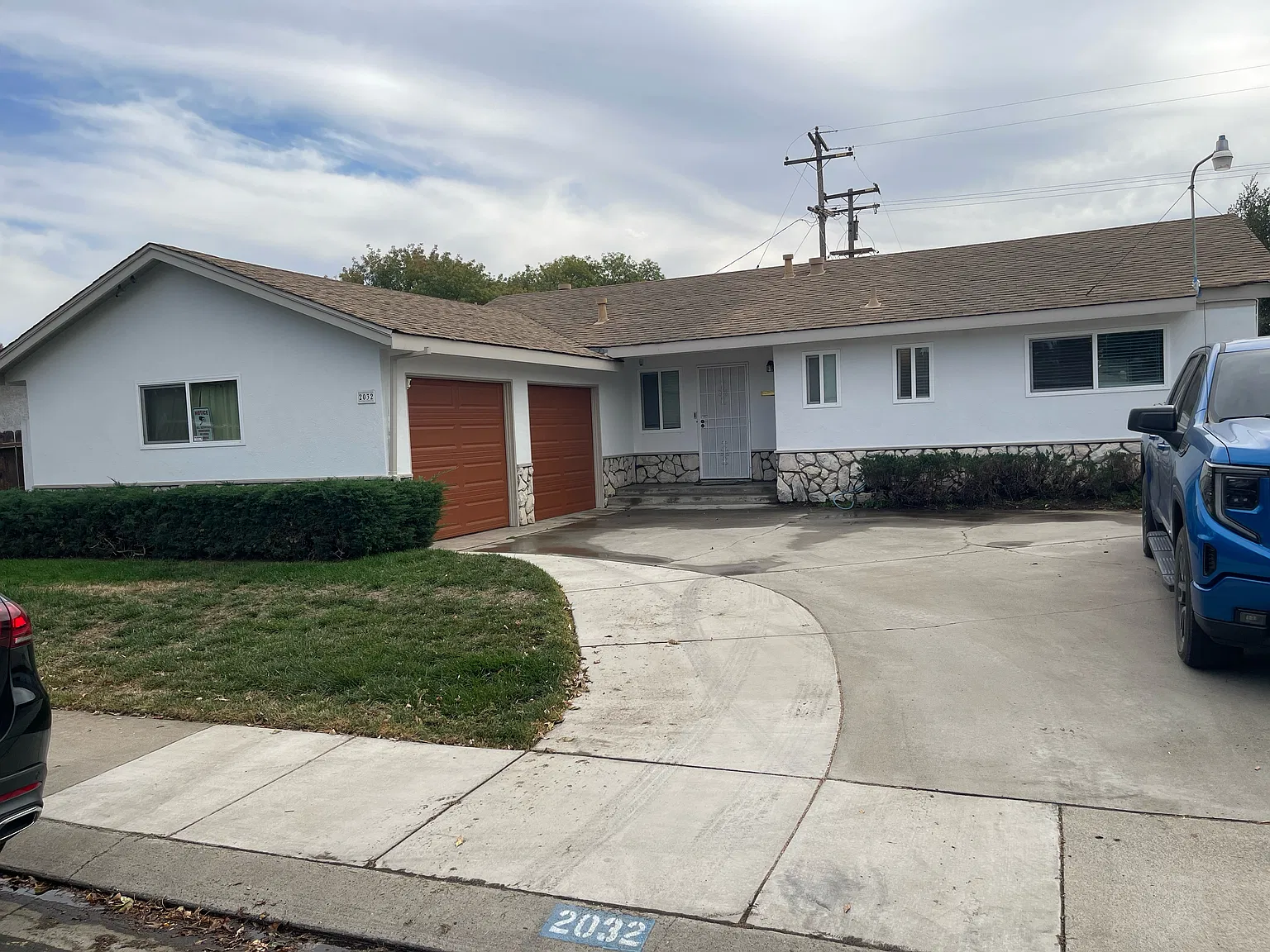 3 bed, 1123 sqft, $2,500 — Photo 1