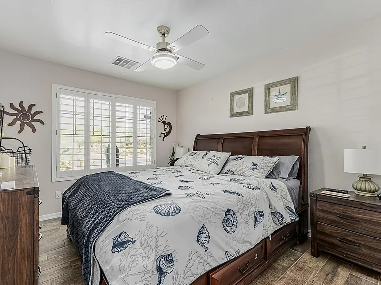 17475 W Spring Ln — Photo 12