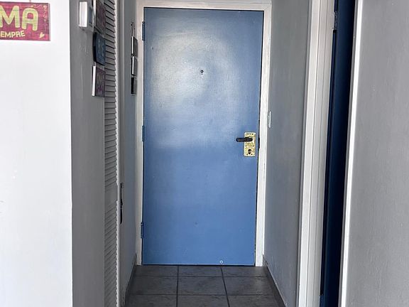 4th image of 555 NE 15th St APT 510