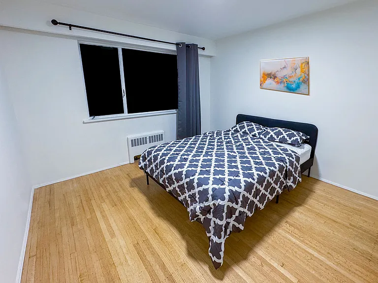 1925 Nelson St #102 — Photo 10