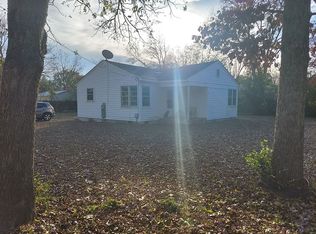 5101 Catalpa Rd, Fayetteville, NC 28304