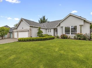 28519 SW Cascade Loop, Wilsonville, OR 97070