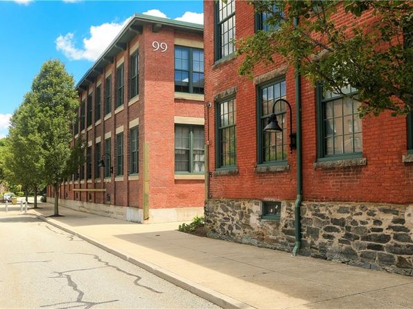 99 Allen St UNIT 206, Woonsocket, RI 02895