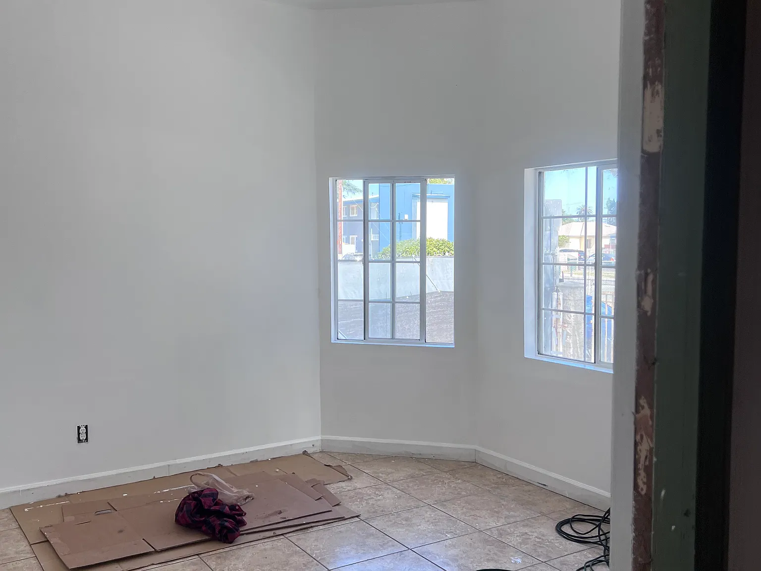 4 bed, 1950 sqft, $3,900 — Photo 4