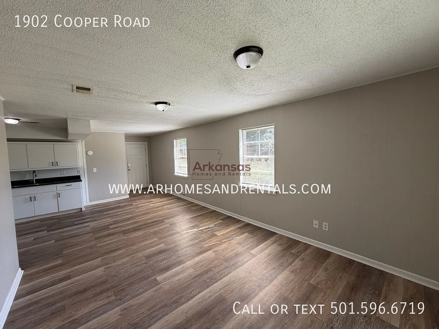 1/2 Off First Month's Rent ~ 1902 Cooper Road - 4 Bedrooms | 2 Bathrooms — Photo 3