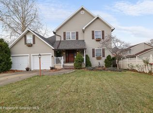 15 Donald Ct, Wilkes Barre, PA 18702