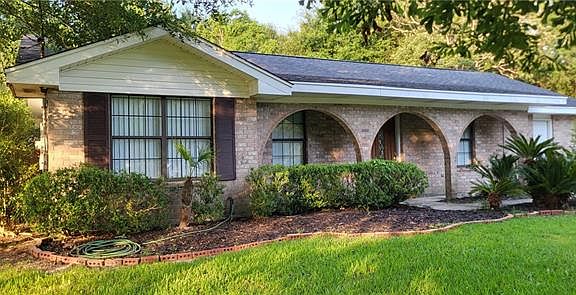 2nd image of 306 Timber Ridge Dr