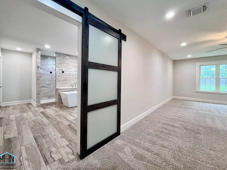 810 Elizabeth Rd — Photo 15