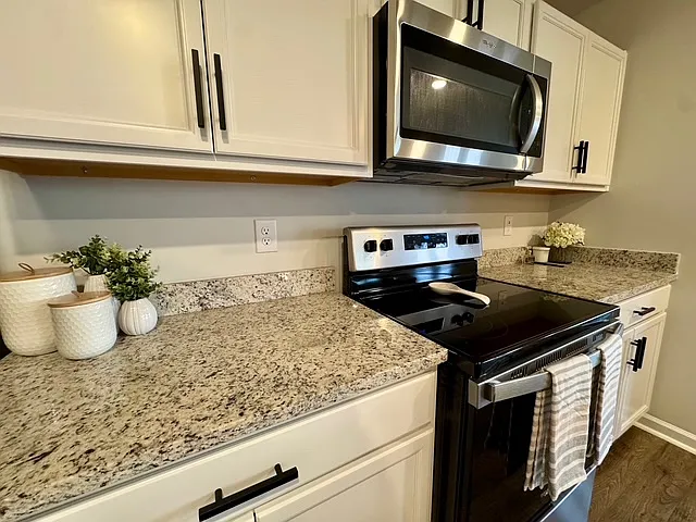 189 Tobin Ln — Photo 5