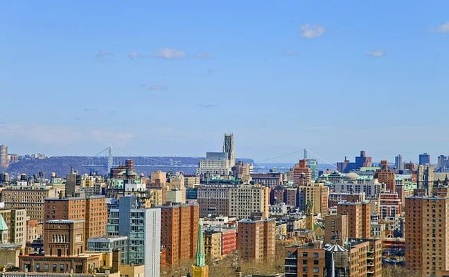 Rented by Corcoran | media 6