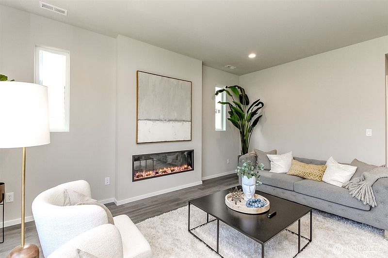 5th image of 13815 Brookdale Lane E #107