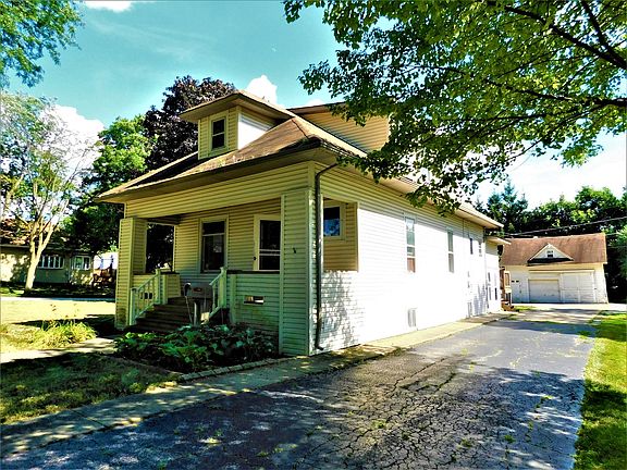 4th image of 49 W Elm Ave