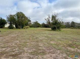2112 S Laurent St, Victoria, TX 77901