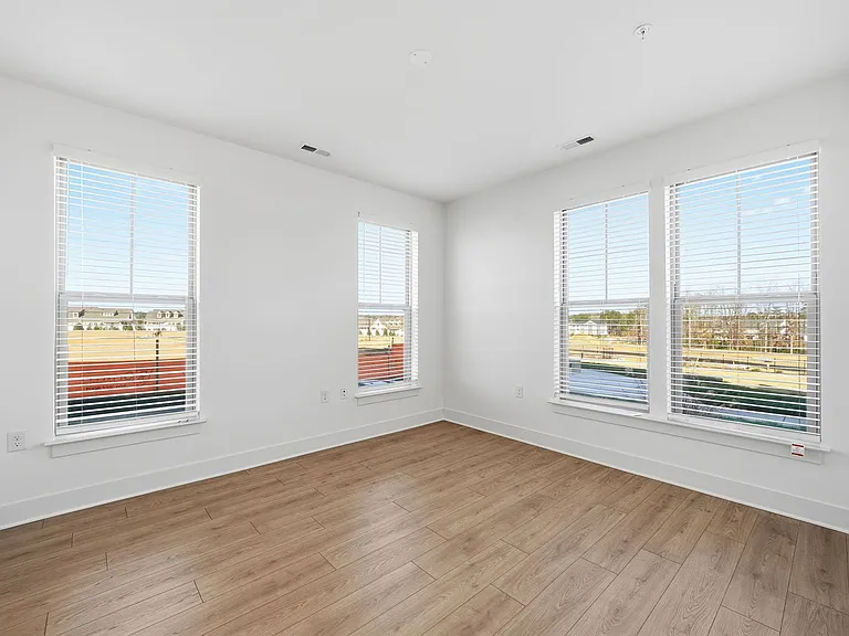 6912 Cosby Village Ter — Photo 20