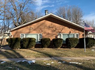 1010 W 8th St, Hastings, NE 68901