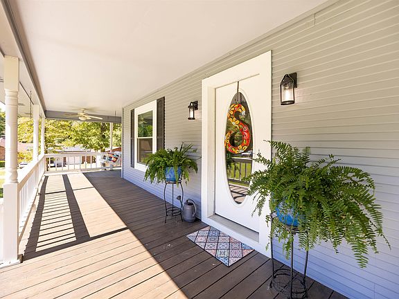 5th image of 8 Chaffee Creek Trl