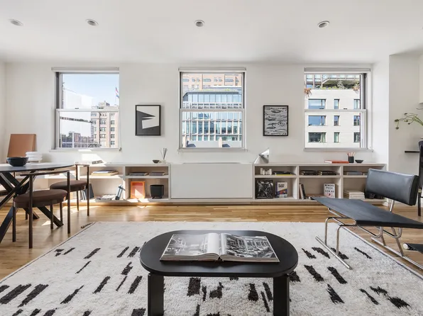350 West 14th Street 6D image 2 of 15