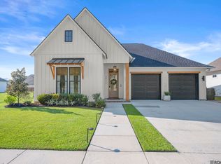 38177 Woodland Trail Dr, Prairieville, LA 70769