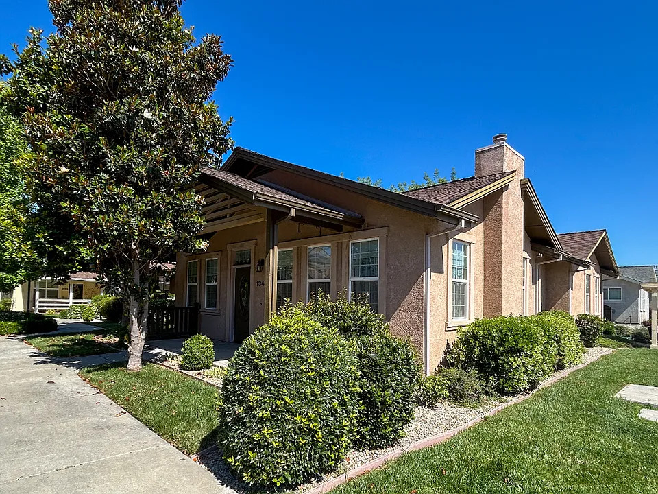 1340 Kate Ct