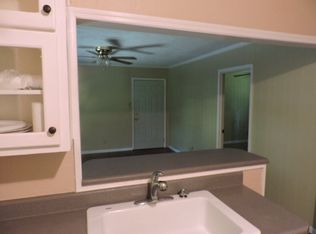 77 Whispering Pines Rd, Tifton, GA 31794