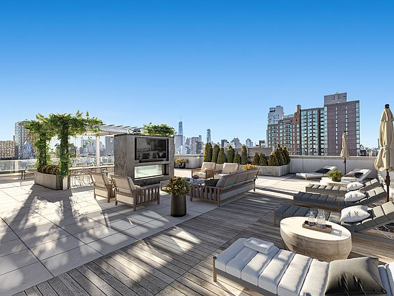 2nd image of 171 Suffolk St #3H