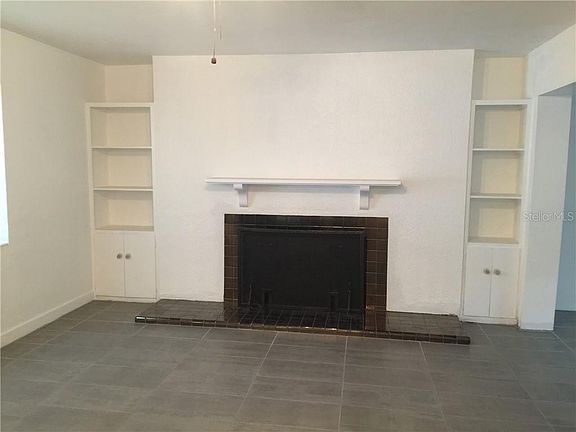 3rd image of 1765 Magnolia Dr