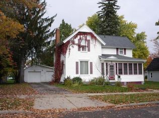 1004 E 4th St, Merrill, WI 54452