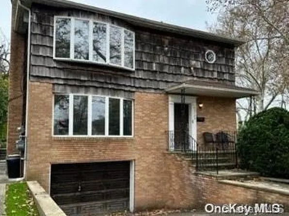 251-25 Thornhill Avenue, Little Neck, NY 11362