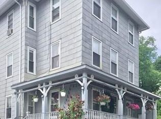 37 Jaques Ave, Worcester, MA 01610