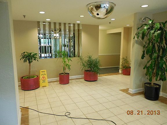 2nd image of 5450 Astor Ln APT 111