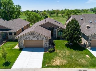 8 Country Club Vlg, Pueblo, CO 81008