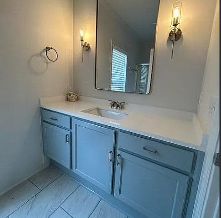 4th image of 1257 Louisville St APT 36