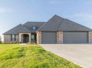 6317 E 127th St N, Collinsville, OK 74021