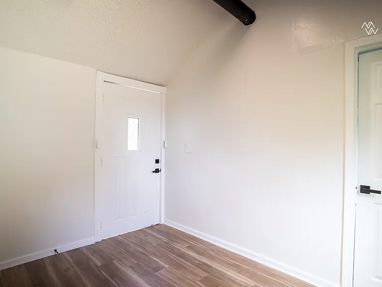 5032 S Benton Ave — Photo 15