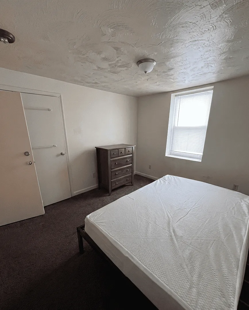1 Bedroom Apartment with Livingroom — Photo 4